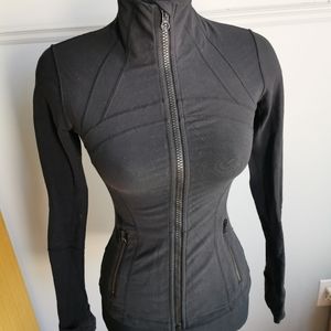 LULULEMON Black Sweater